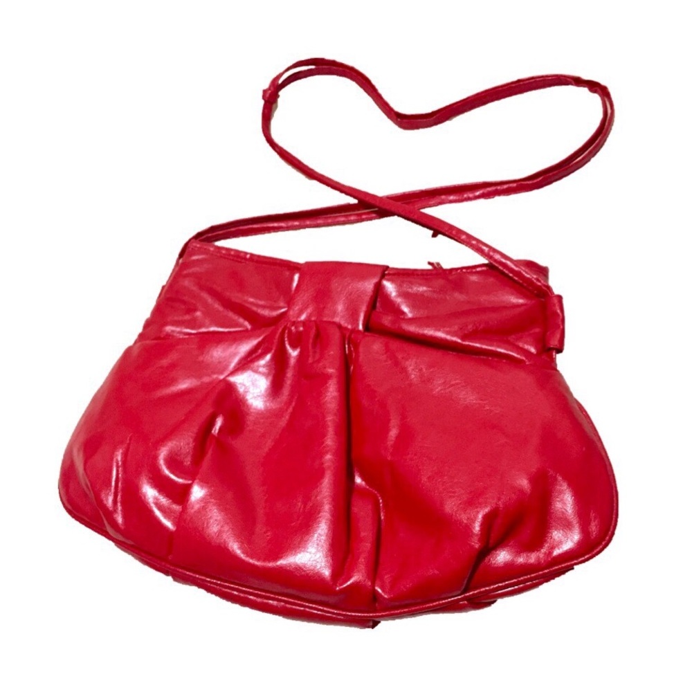 Vintage shiny red bow crossbody bag